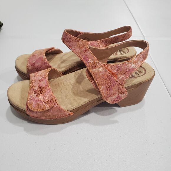 Dansko Sandals Womens Size 38 Pink Orange Leather Wedge Slingback Hook & Loop - Picture 1 of 8